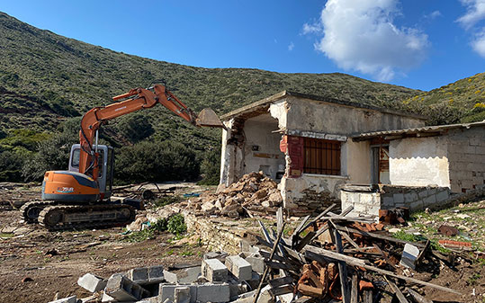 makronisos-katedafisi-ktiriou