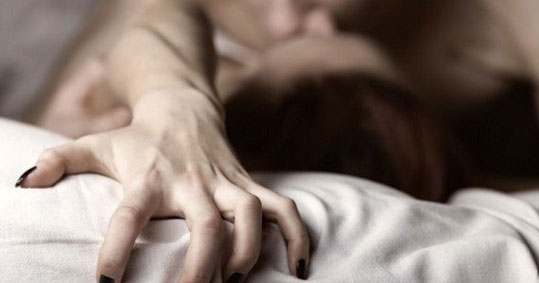 02-sex